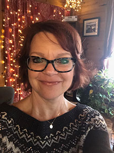 Julie Squires